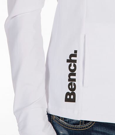 Bench Essential Jacket FRONT_DETAIL
