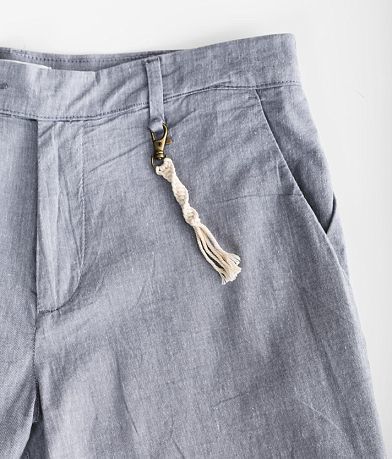 Jack&amp;Jones&#174; Sky Linen Cuffed Short misc detail 2 view