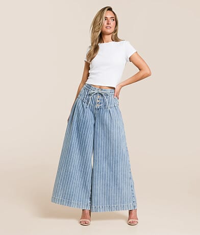 So Me Striped Denim Wide Leg Jean front view