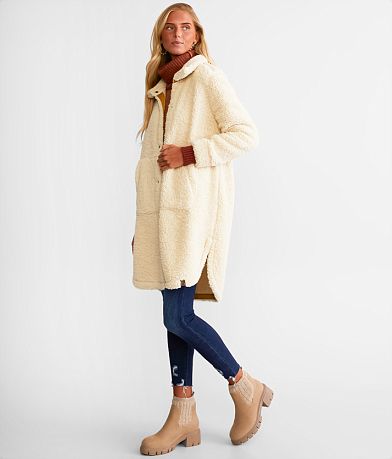 LIV Outdoor Kinsley Sherpa Fleece Jacket front view
