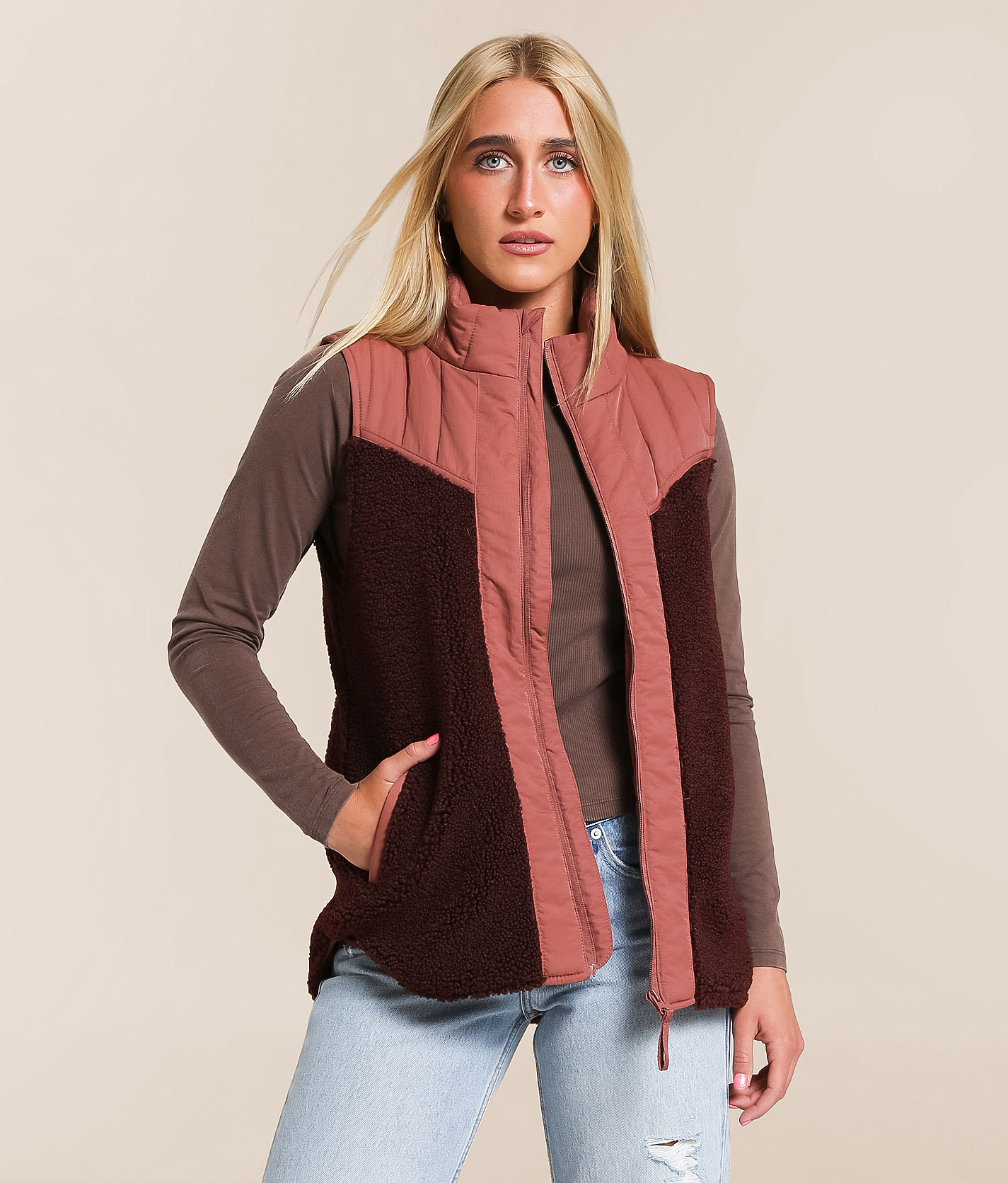 LIV Outdoor Vela Sherpa Vest Women's Coats Jackets in Mahogany