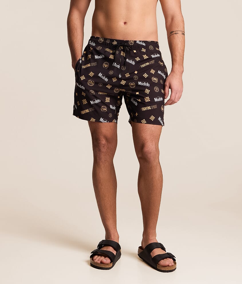 Modelo Stretch Swim Trunks
