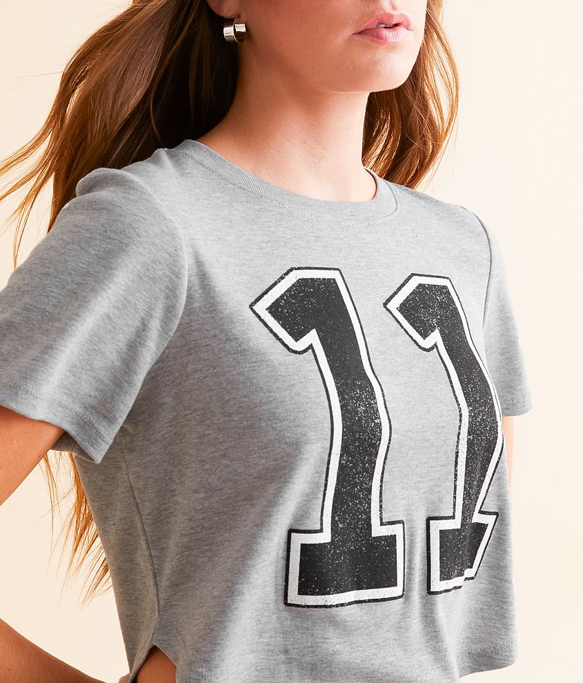 11 Cropped T-Shirt