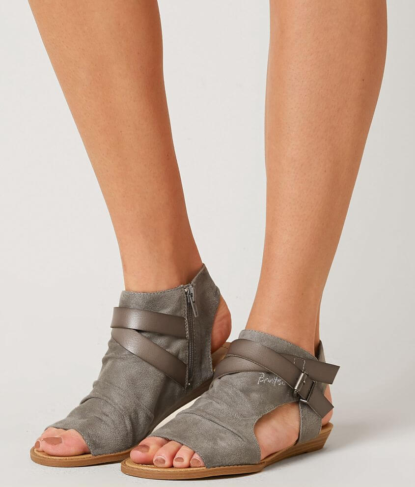 Blowfish Hooded Sandal front view