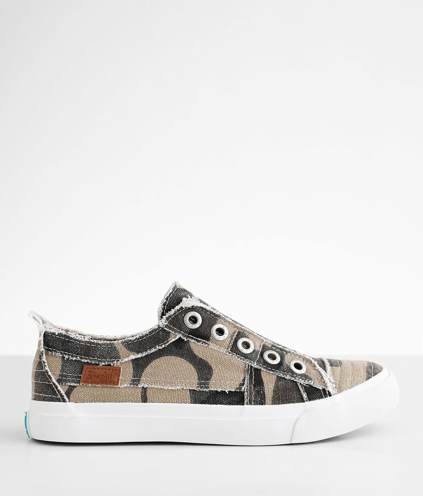 Blowfish camo clearance high top sneakers