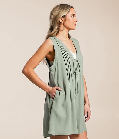 Willow &amp; Root Pleated Front Tie Romper full right side view