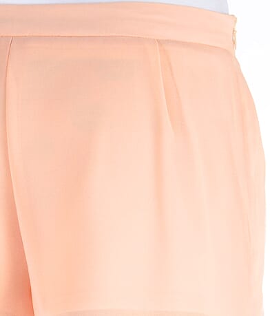 Blu Pepper Scalloped Hem Short BACK_POCKET