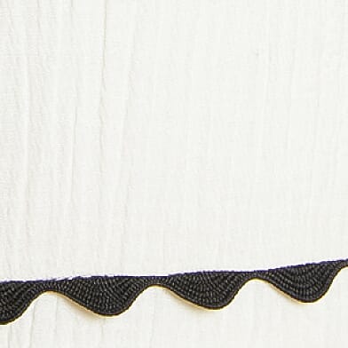 Cream Black