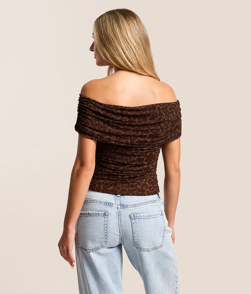 Off The Shoulder Leopard Top - thumbnail 2