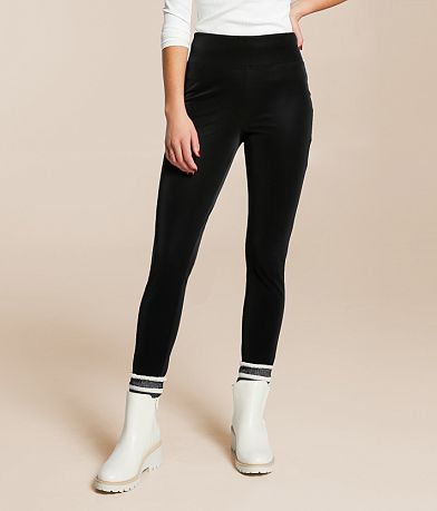 Buckle Black Pull-On Legging front view