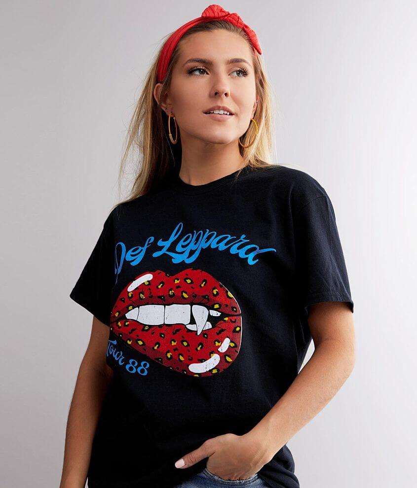 Def leppard t store shirts women's