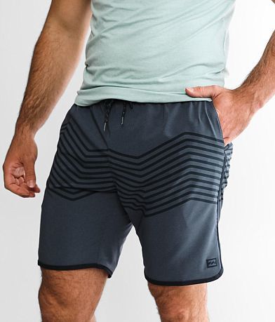 Billabong Crossfire Hybrid Stretch Walkshort front view