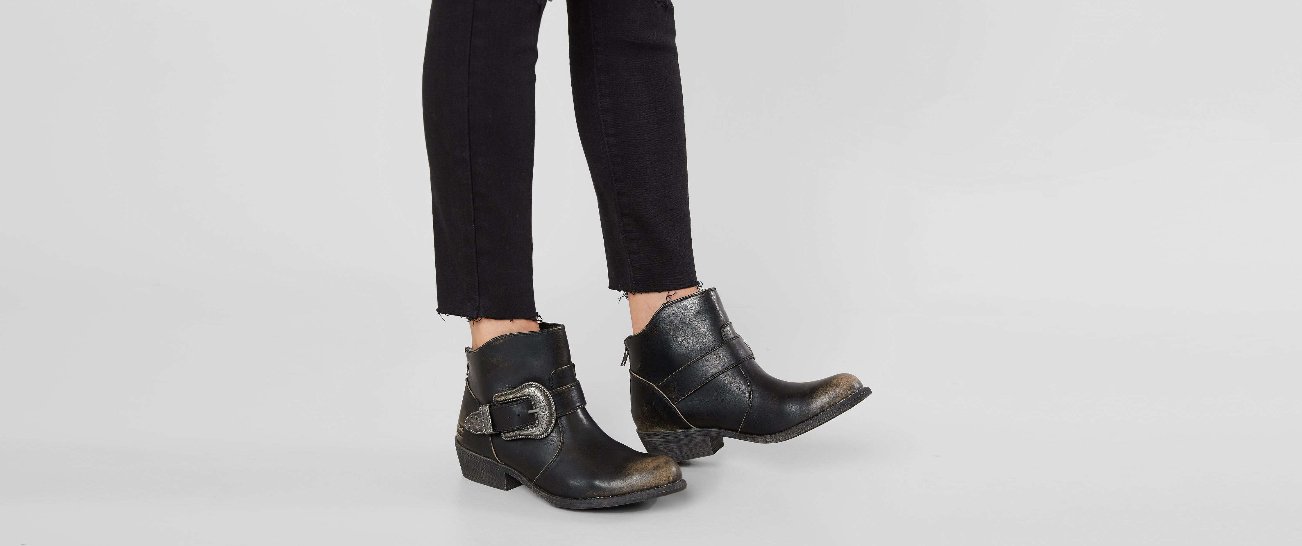 billabong ankle boots