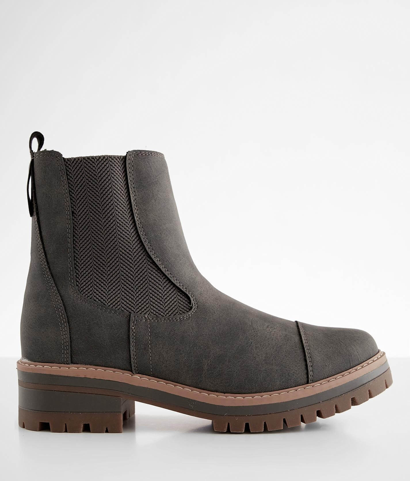 buckle chelsea boots