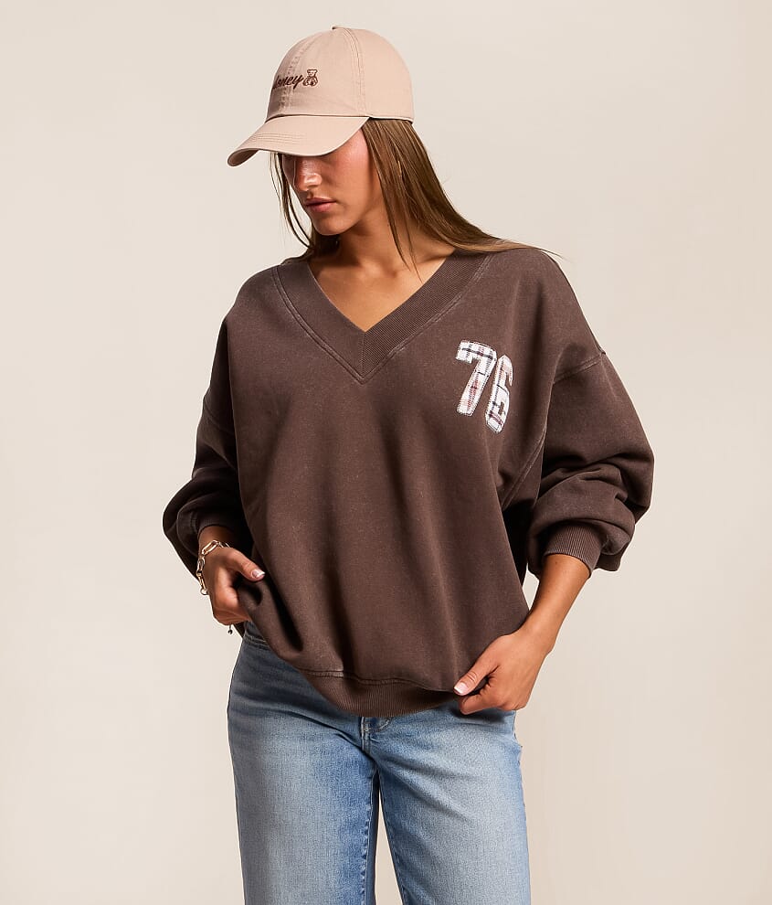 76 Oversized Pullover