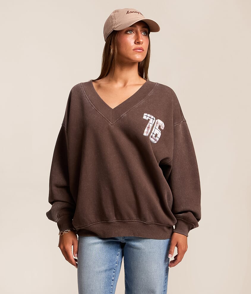 76 Oversized Pullover