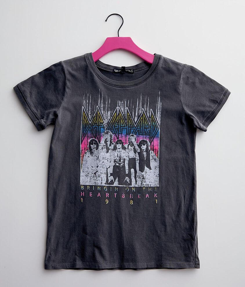 Girls - The Vinyl Icons Def Leppard Band T-Shirt front view