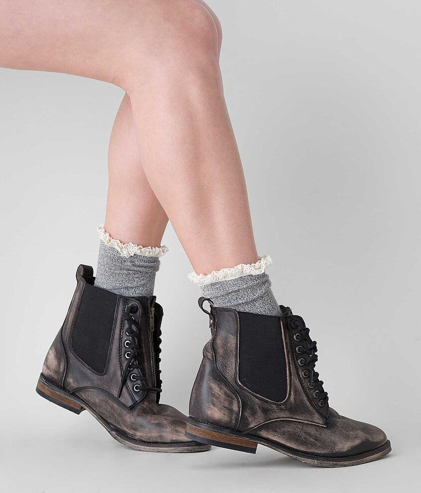 Ruffle Socks front view