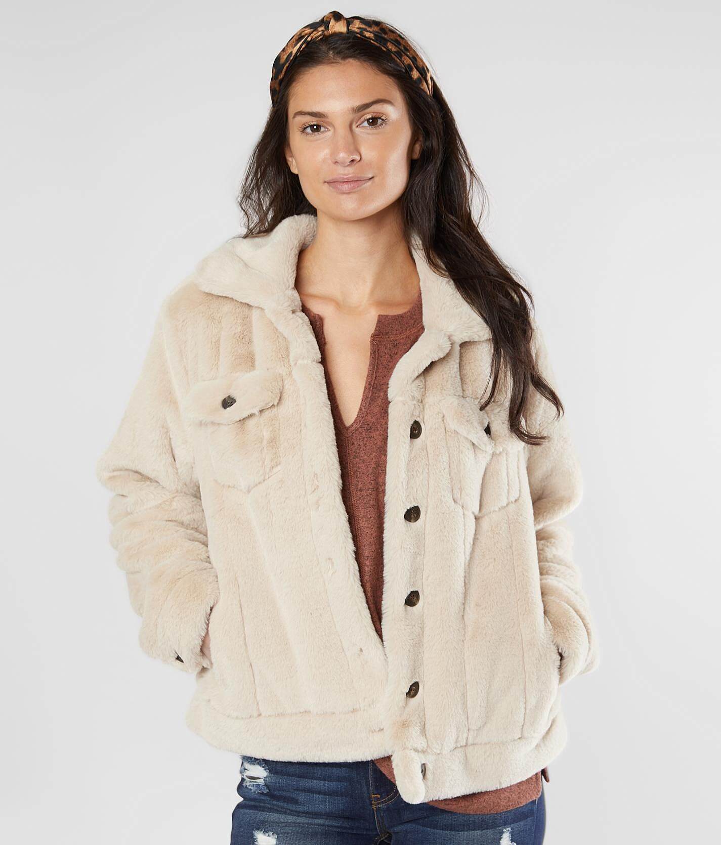 womens sherpa trucker