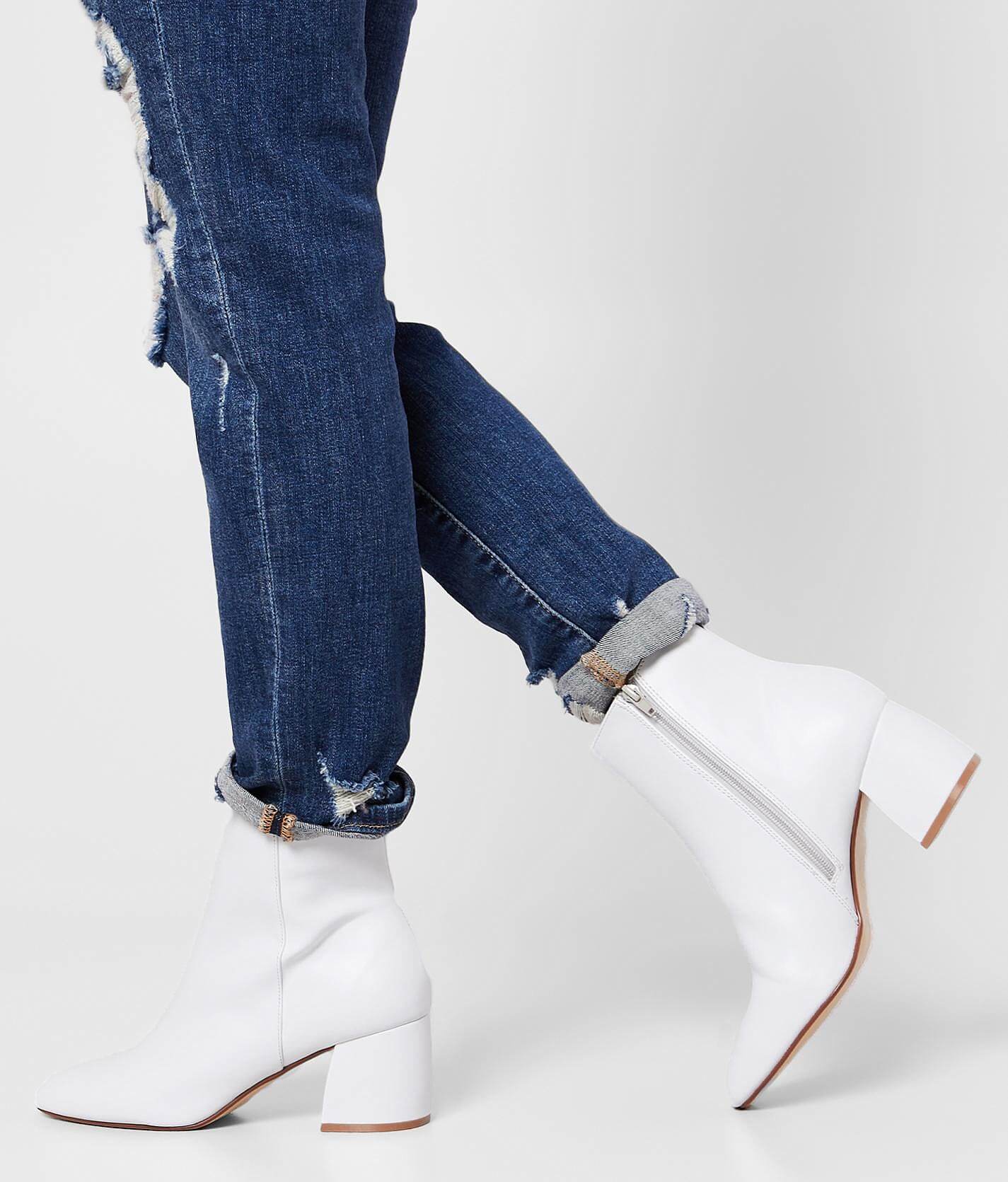 chinese laundry star boots