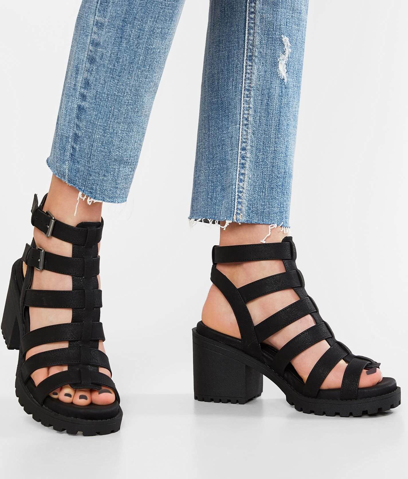 Dirty laundry finnegan 2025 block heel sandal