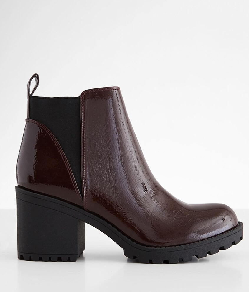 maps platform chelsea boot dirty laundry