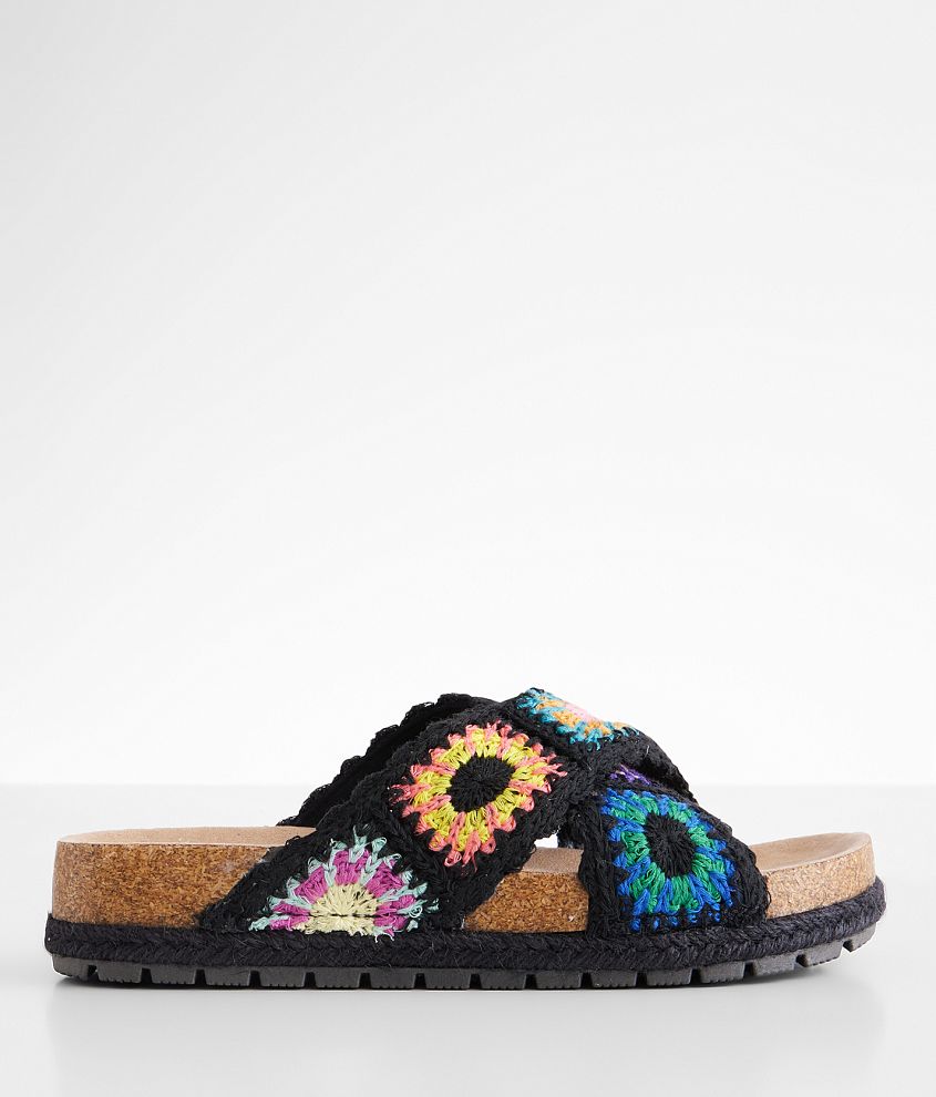 Dirty Laundry Tacoma Sandal