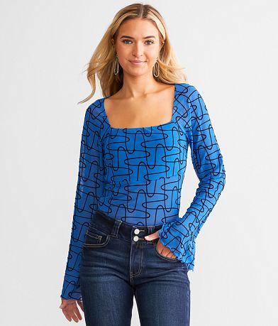 Willow & Root Flocked Mesh Top front view