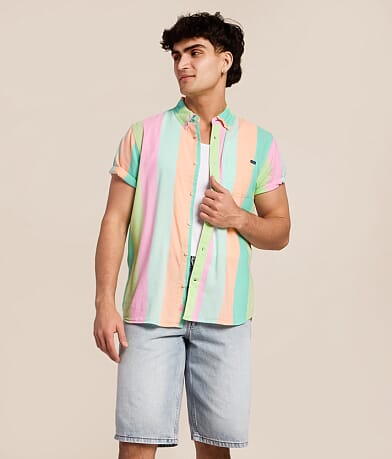 Chubbies Clothing | Buckle