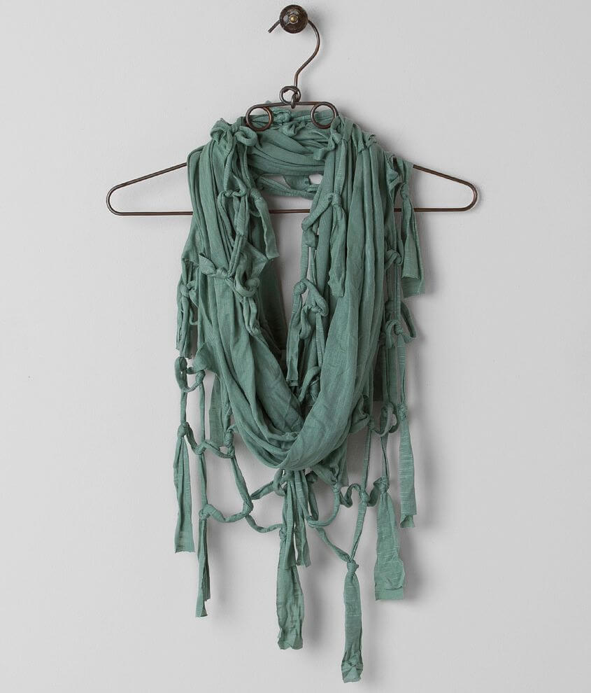 collection eighteen Knotted Scarf front view