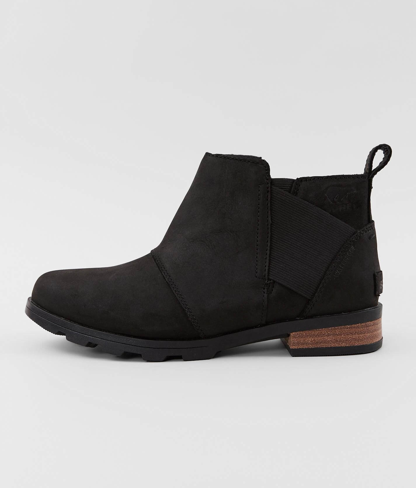 sorel emelie chelsea boot