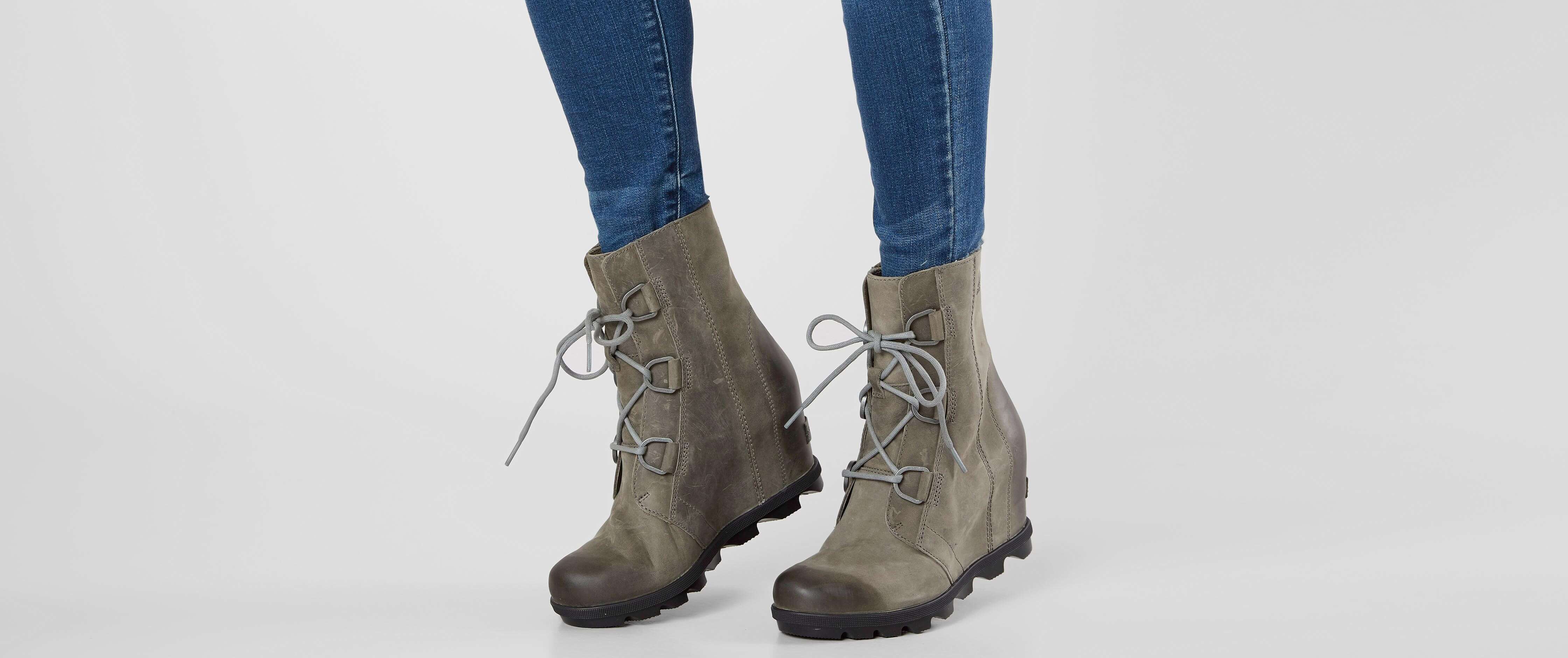 womens sorel wedge boots