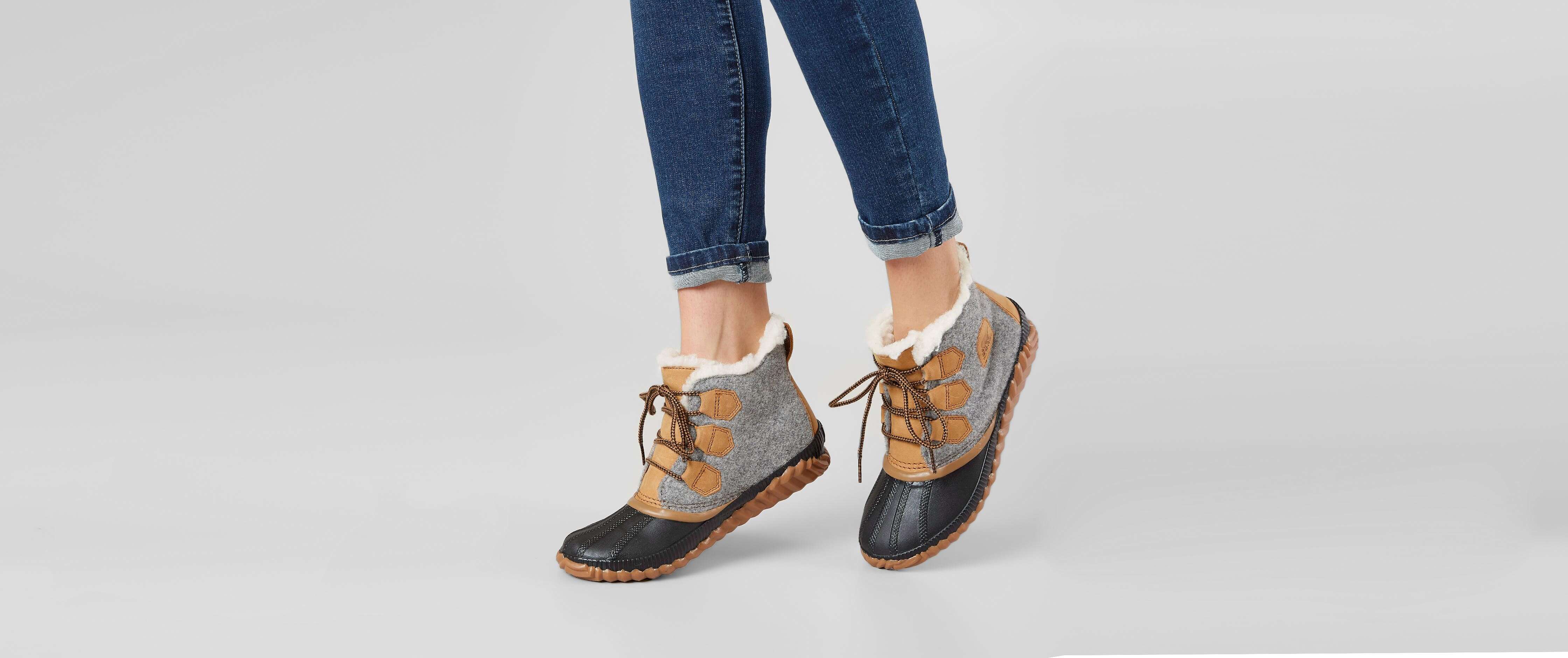 sorel women's out n about plus booties
