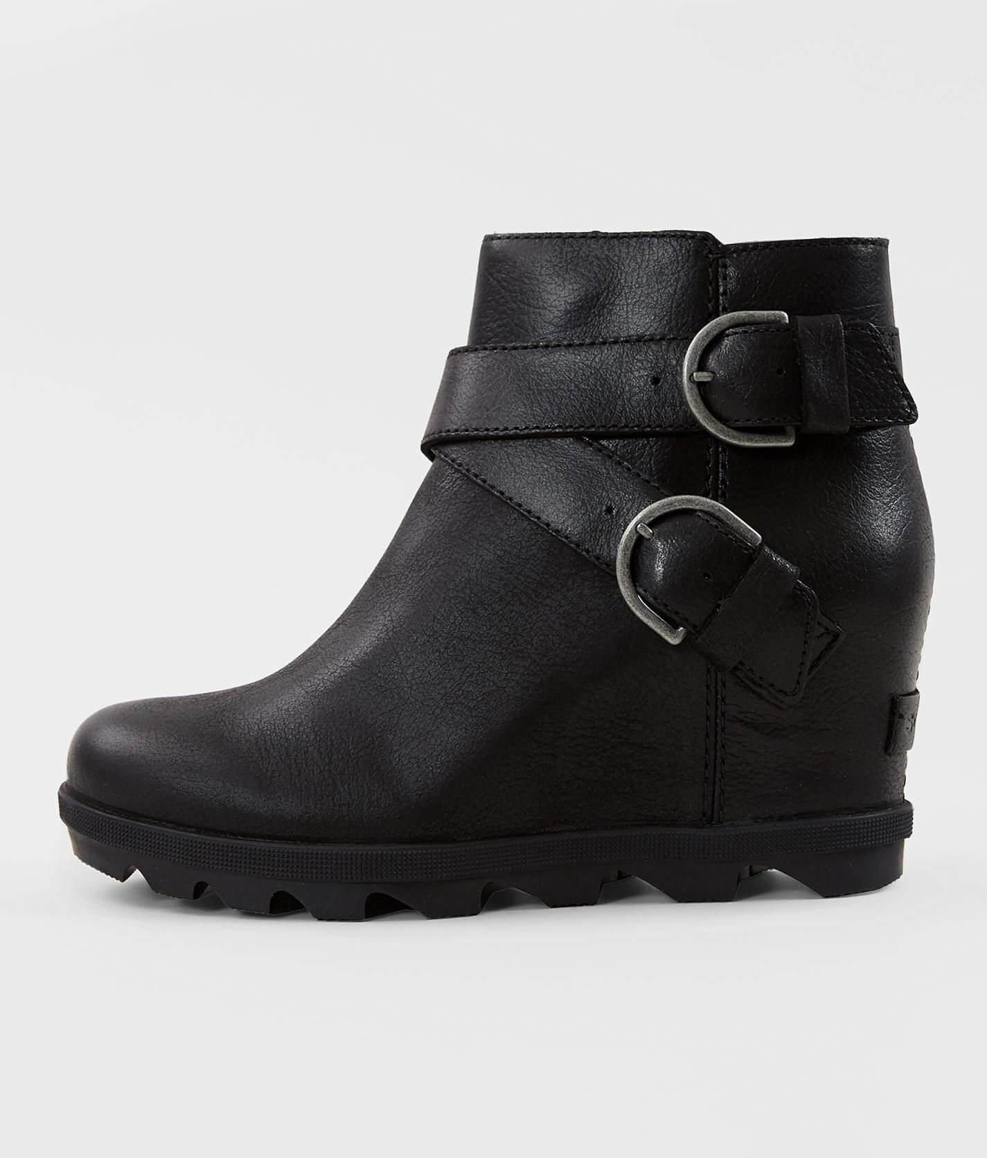 joan of arctic leather wedge boot