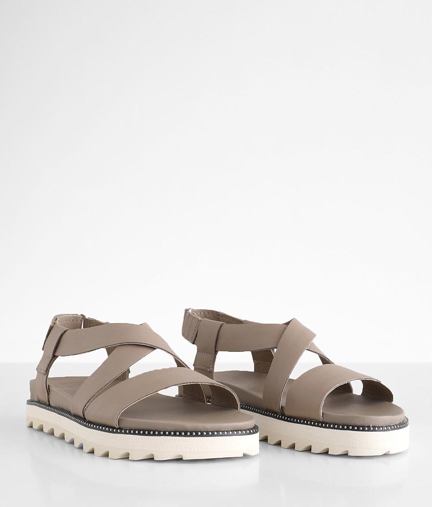 Sorel Roaming™ Leather Sandal