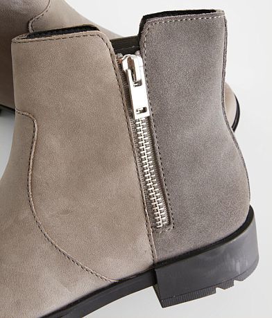 Sorel Emelie&#8482; II Leather Ankle Boot MISC_DETAIL_4