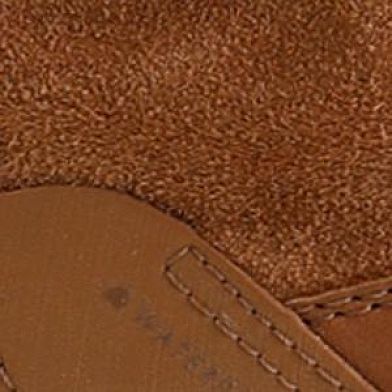 Velvet Tan Gum