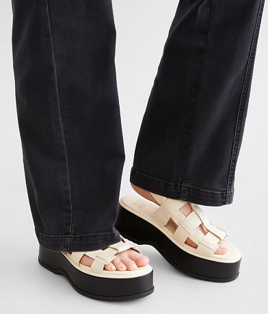 Sorel Dayspring&#8482; Slingback Leather Sandal MISC_DETAIL_5