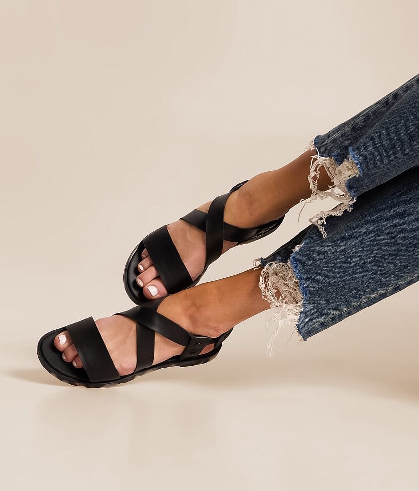 Ella III Crisscross Leather Sandal - thumbnail 6