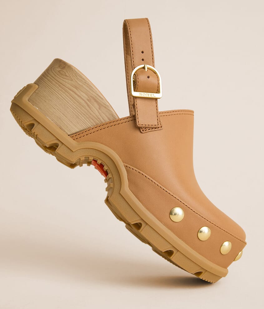Roam'n Leather Clog