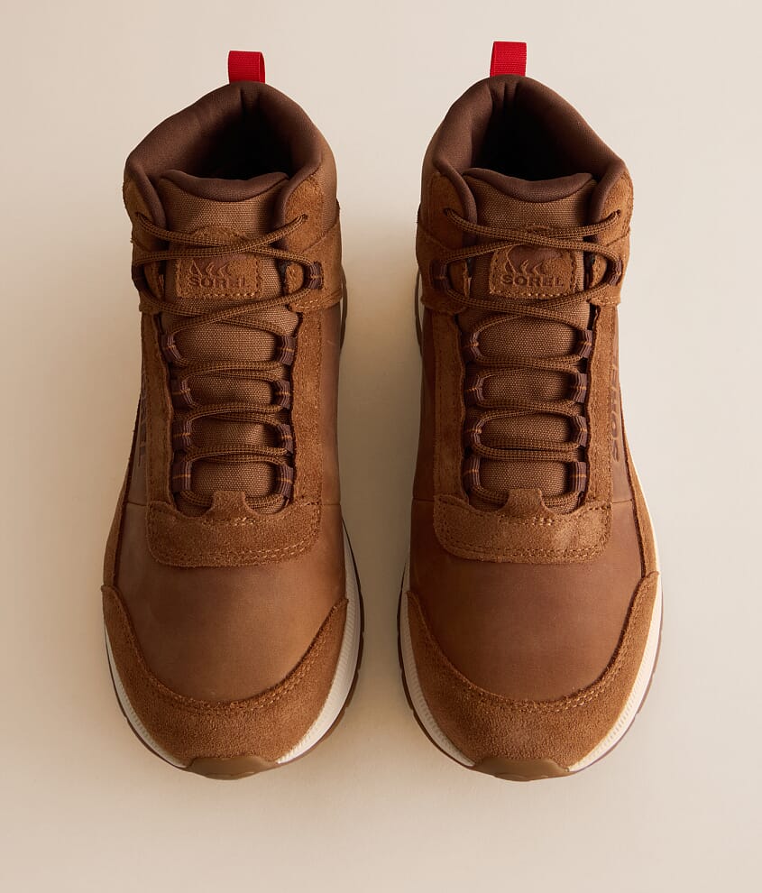 Outing Mid Boot