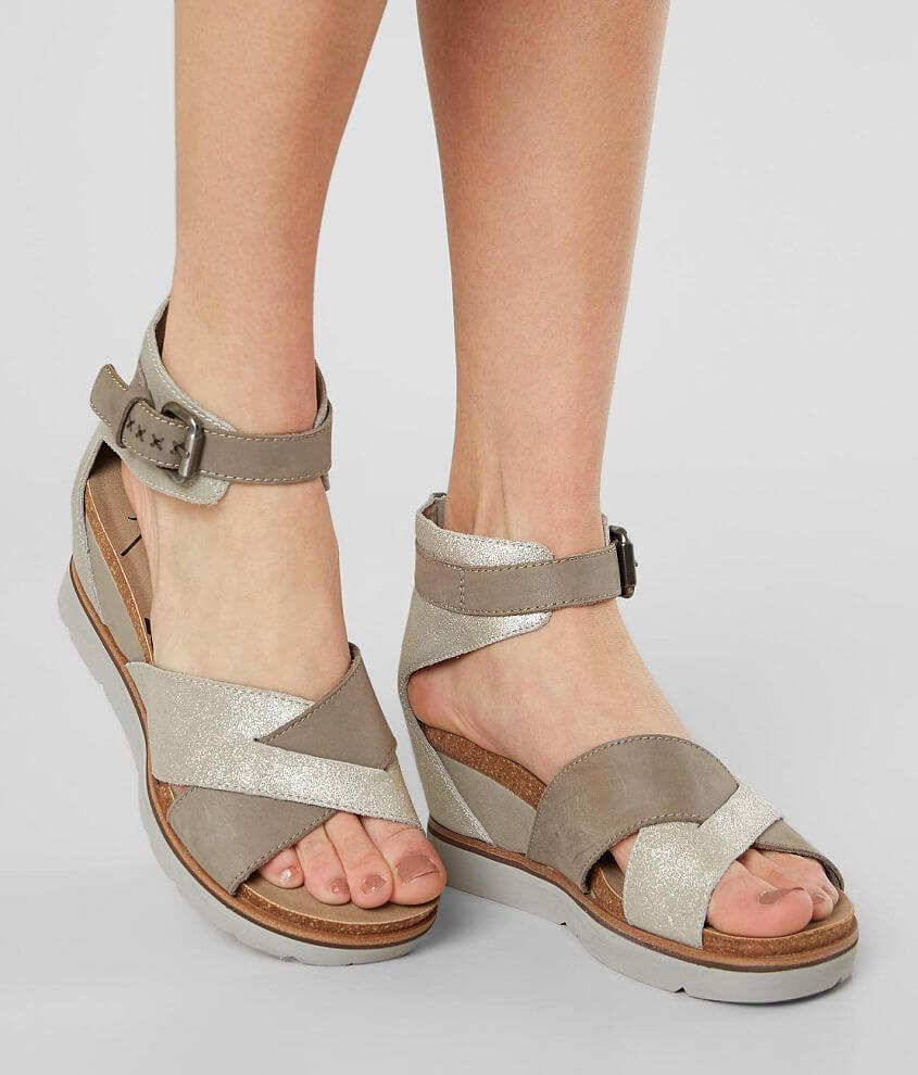 OTBT Teamwork Leather Sandal front view