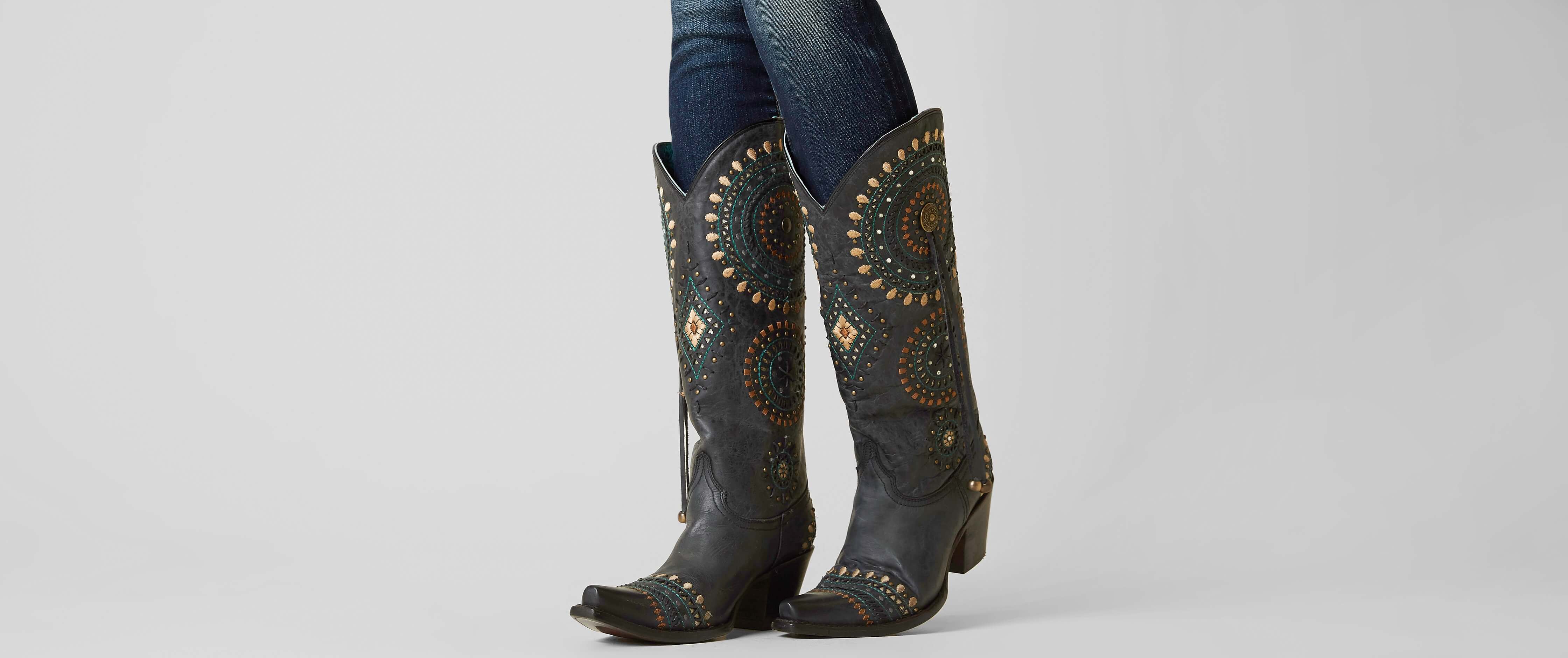 corral embroidered leather western boot