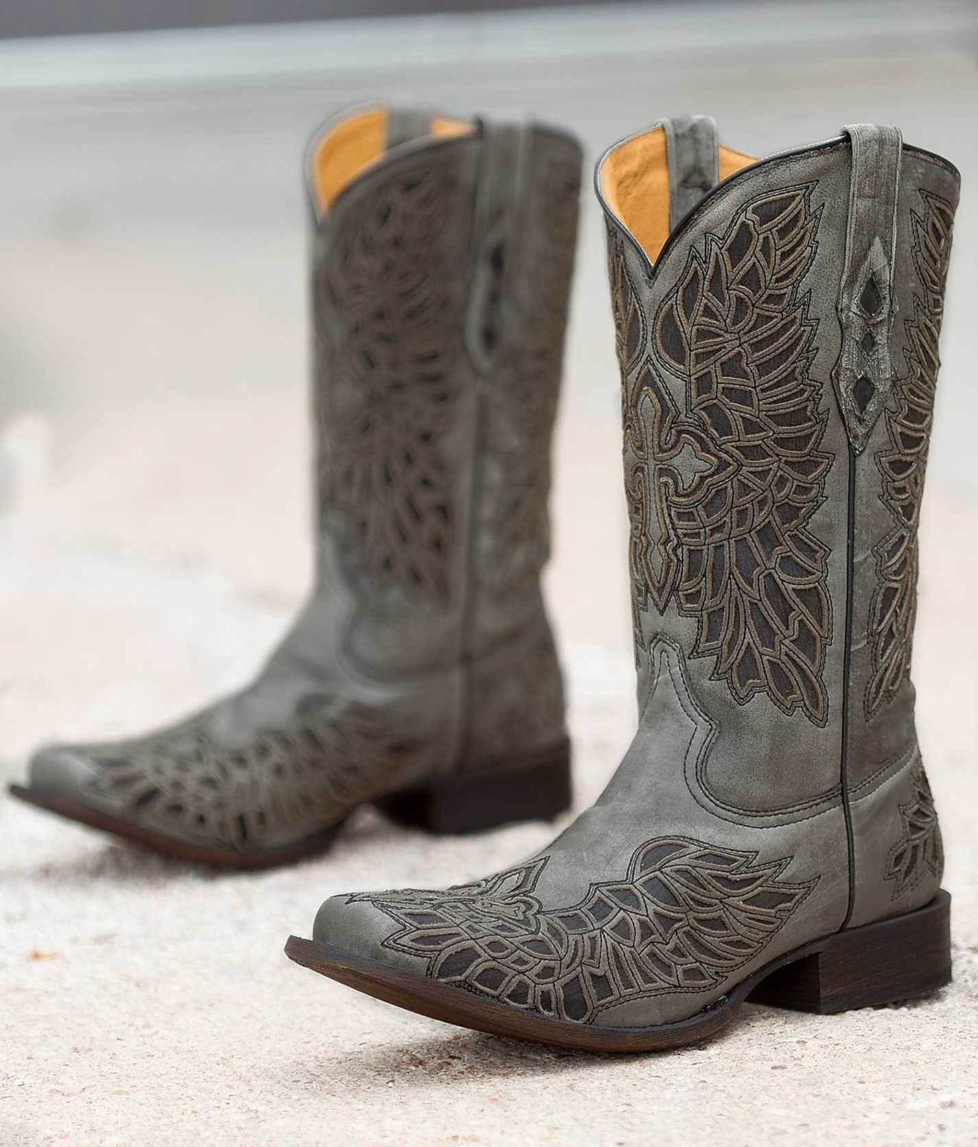 buckle corral boots