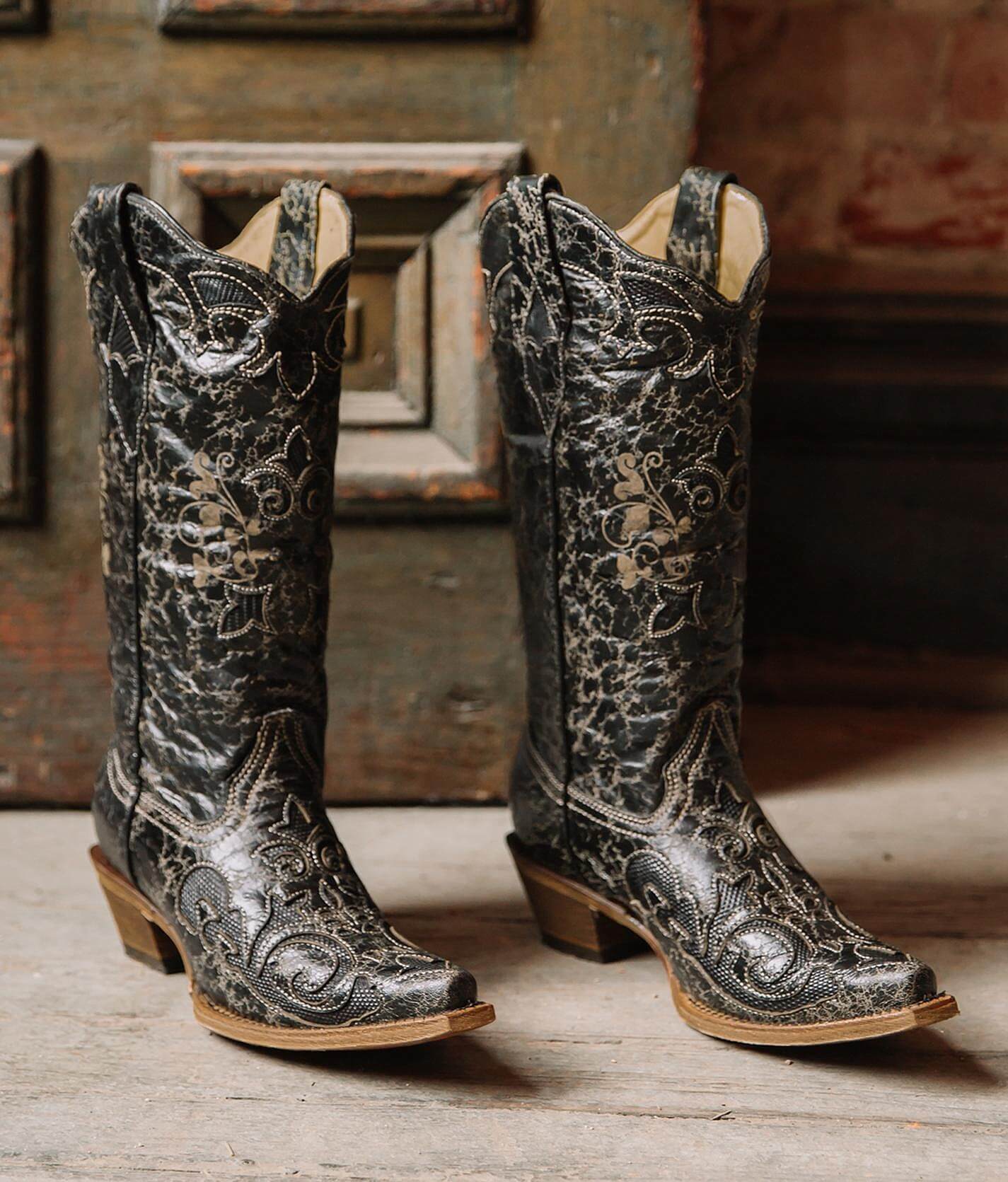 womens vintage western boots
