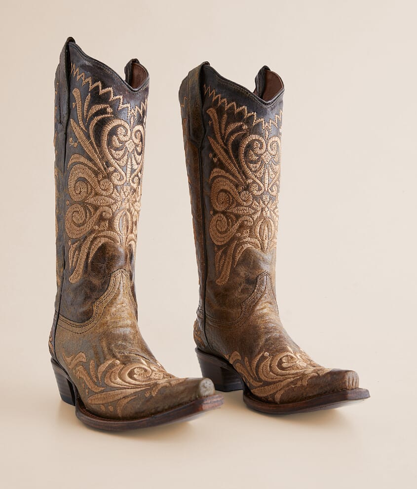 Distressed Leather Western Boot - thumbnail 2