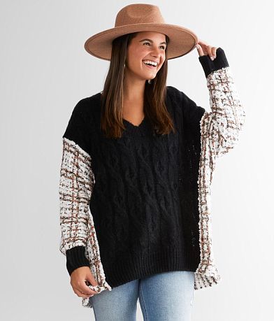 Sweaters for Women - Pullover, Buckle Black