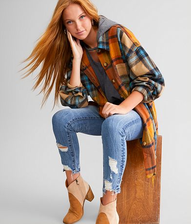 BKE Flannel Hooded Shacket misc detail 2 view