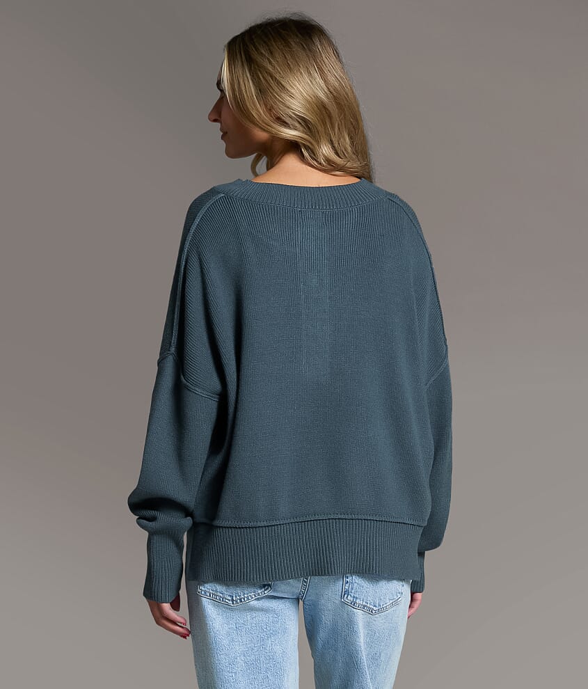 Snap Henley Sweater