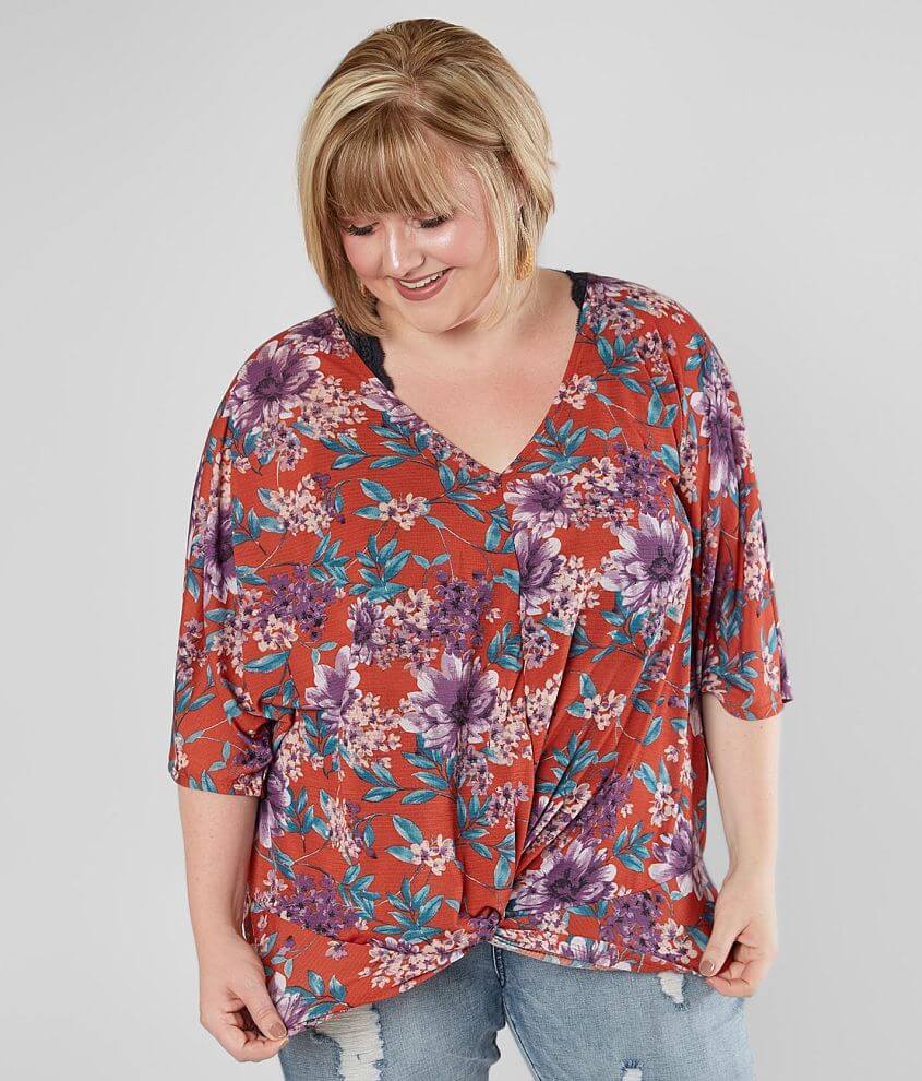 Daytrip Floral Twisted Hem Top - Plus Size Only front view